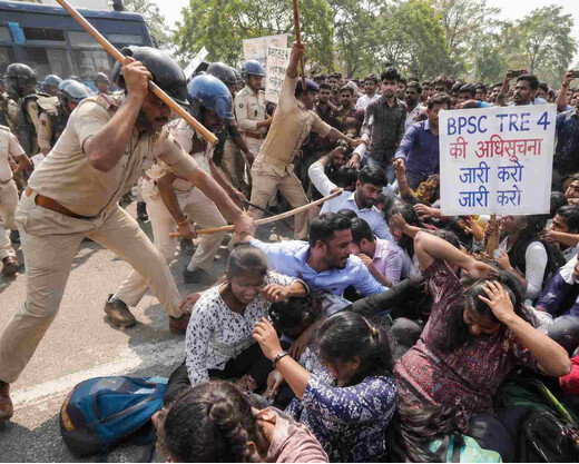 बीपीएससी टी-4 को लेकर अभ्यर्थियों का प्रदर्शन, पुलिस लाठीचार्ज से मचा हड़कंप